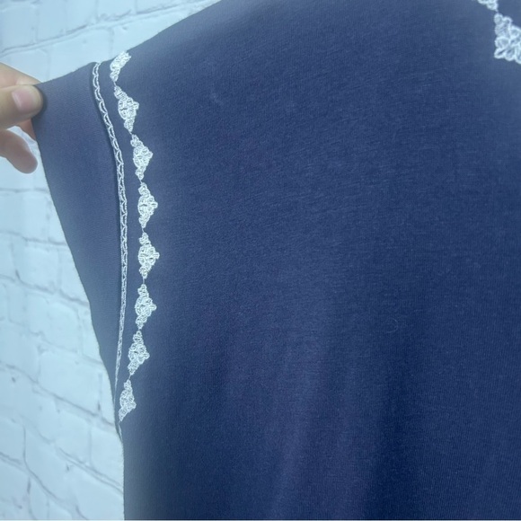 J. Jill NEW Pure Jill Embroidered cap sleeve navy blue tee preppy Medium Petite - Picture 4 of 5